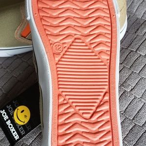 Joe Boxer Slip on shoes NWT